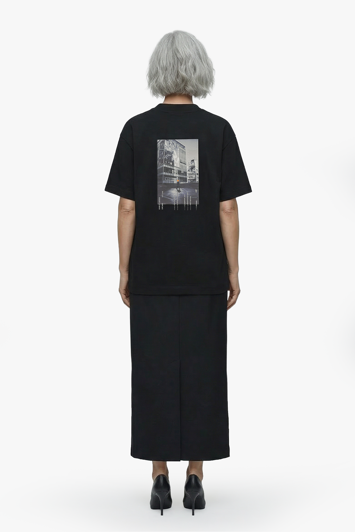 ODE TO SOLITUDE T-SHIRT - BLACK
