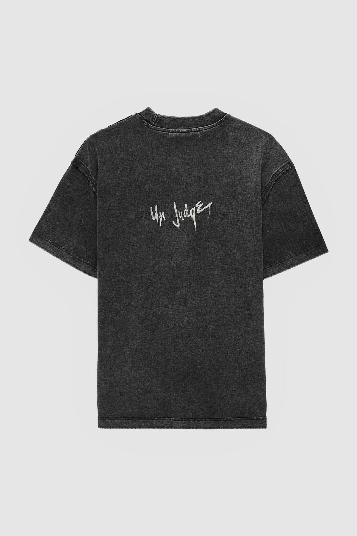JUDGELESS T-SHIRT - BLACK
