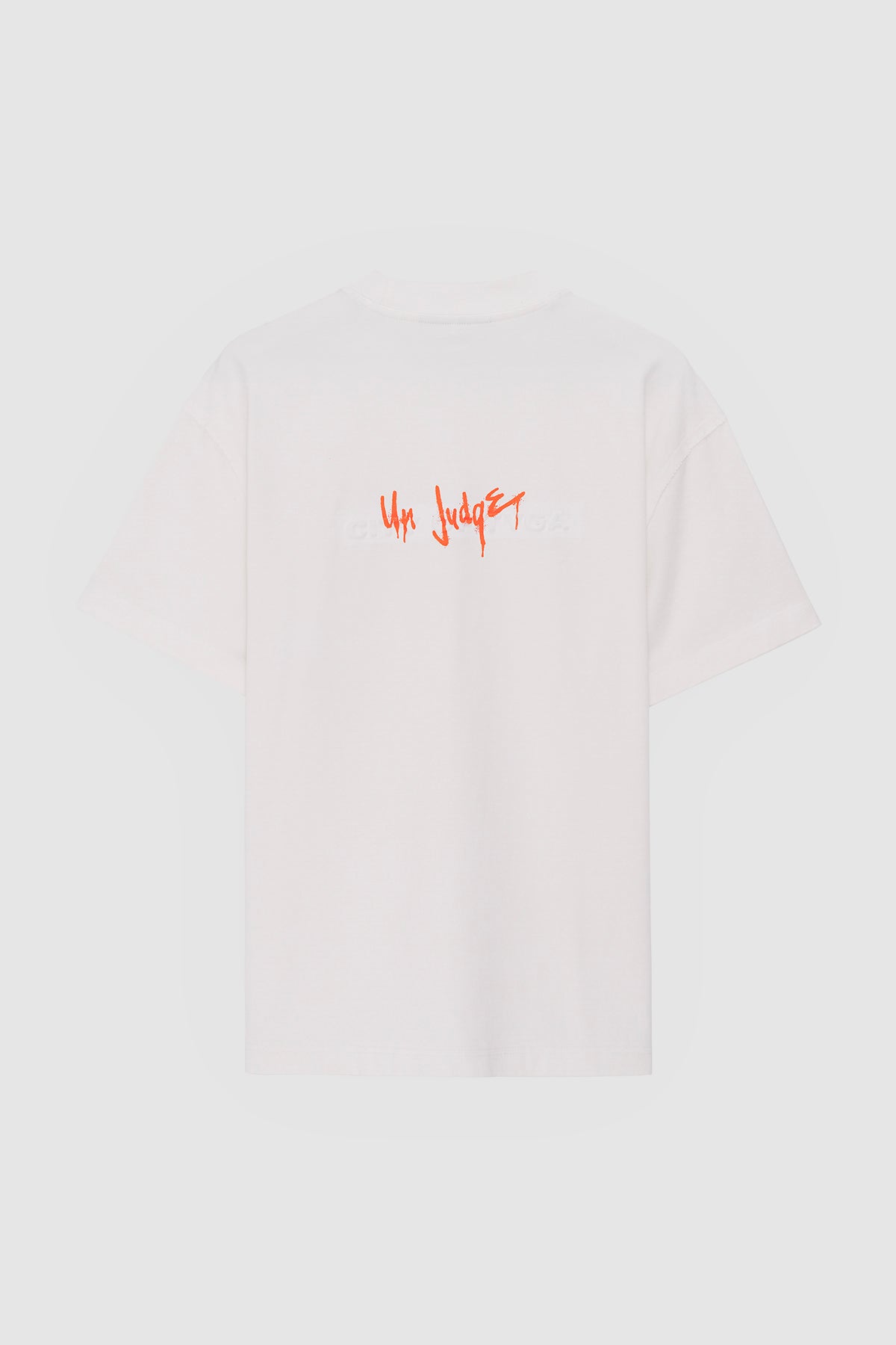 JUDGELESS T-SHIRT - WHITE