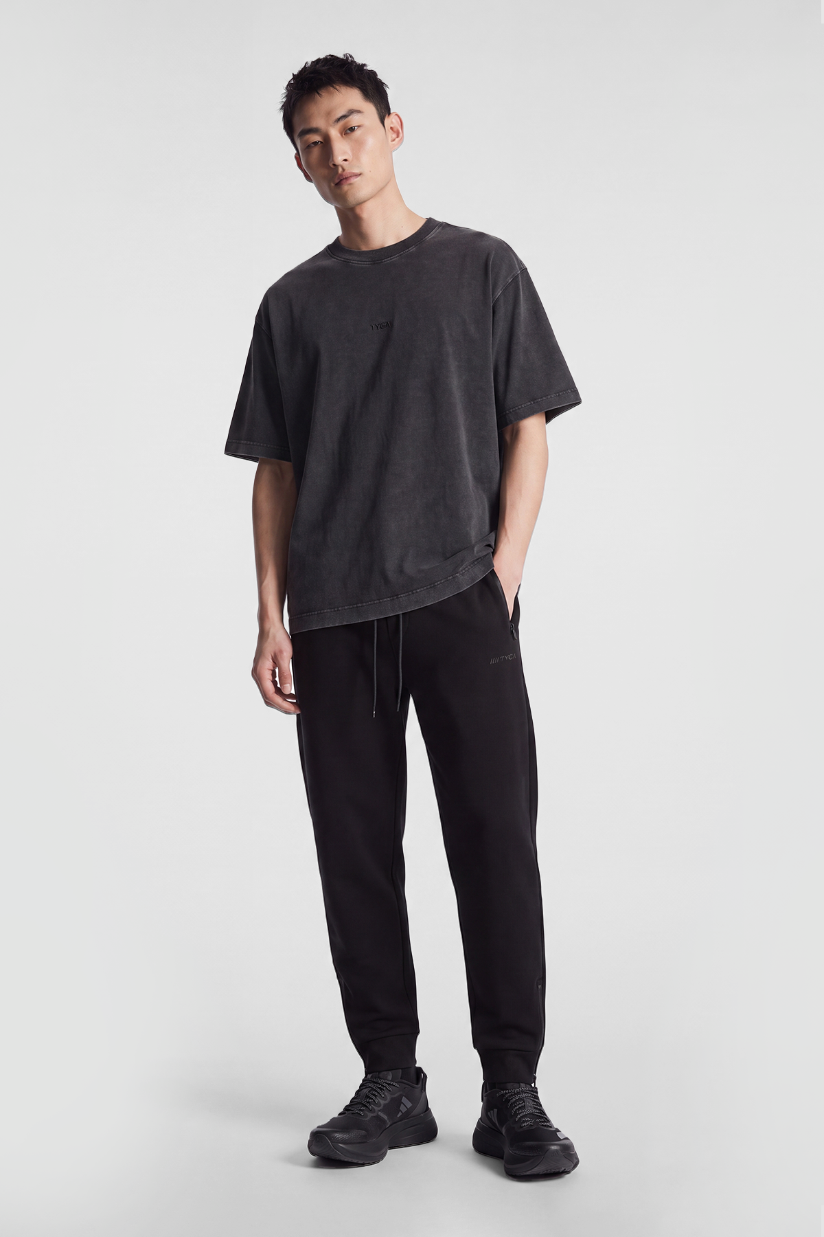 OFF SEASON T-SHIRT - BLACK