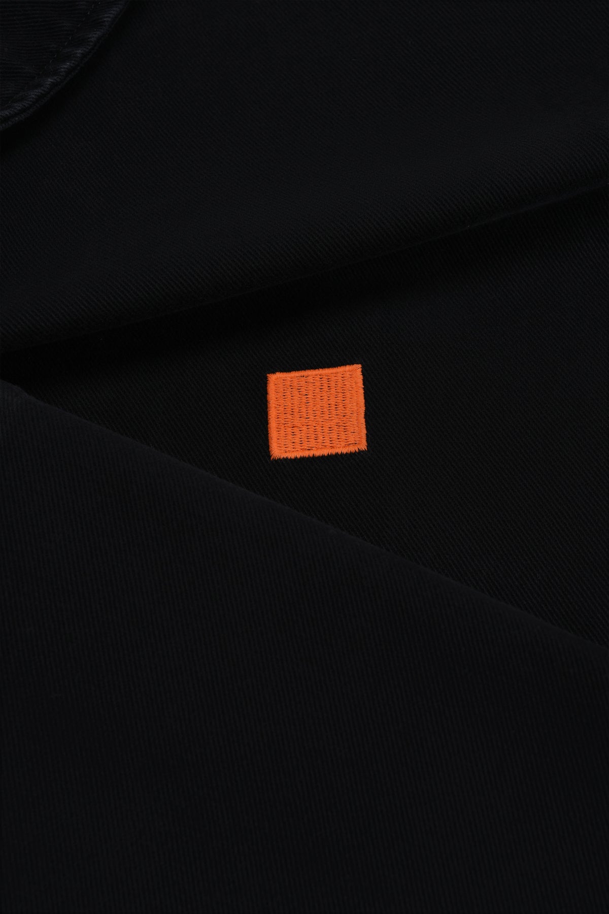 RIPPLE WASHED SHIRT - BLACK