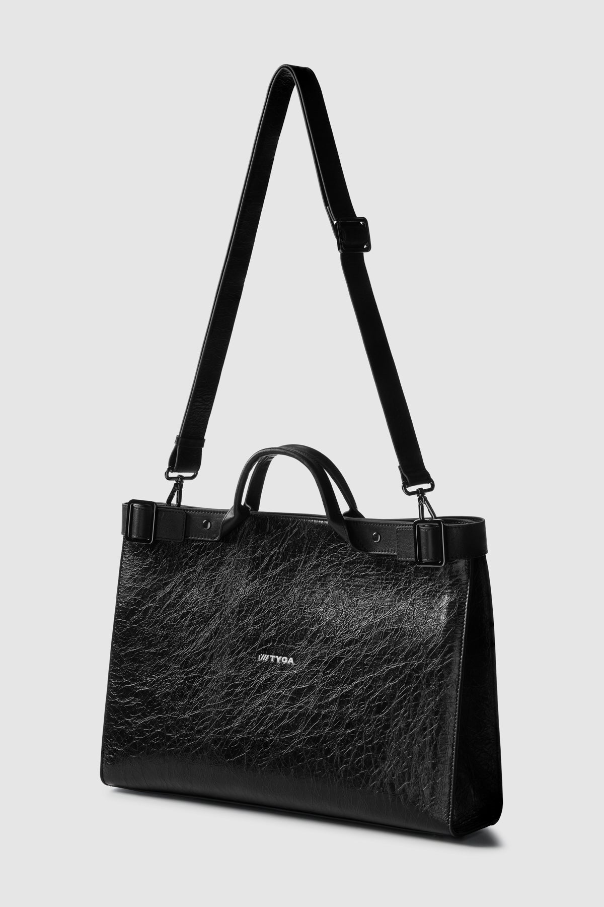 TYGA ARCHIVED MESSSENGER BAG - BLACK