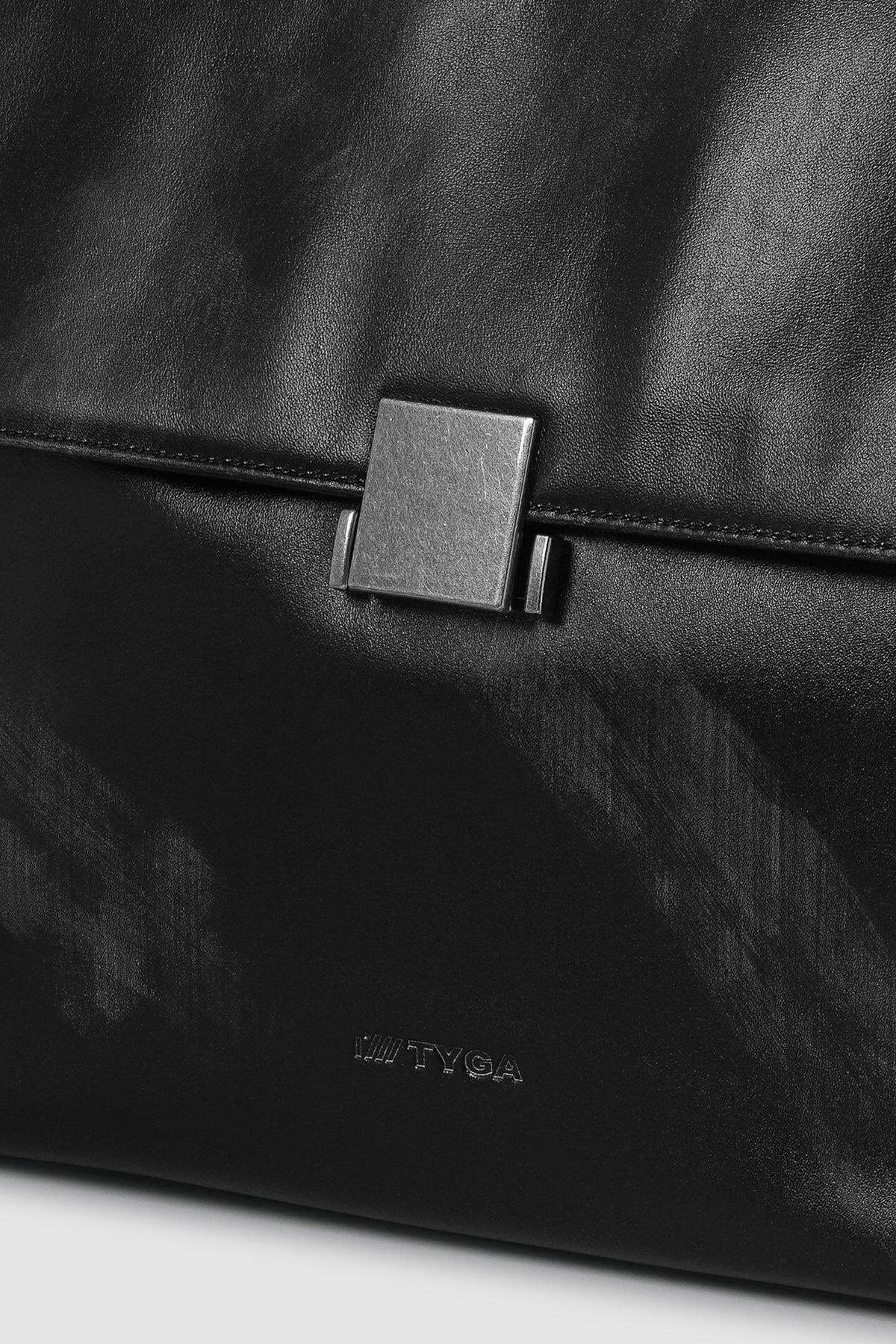 TYGA DISTRESSED BAG - BLACK