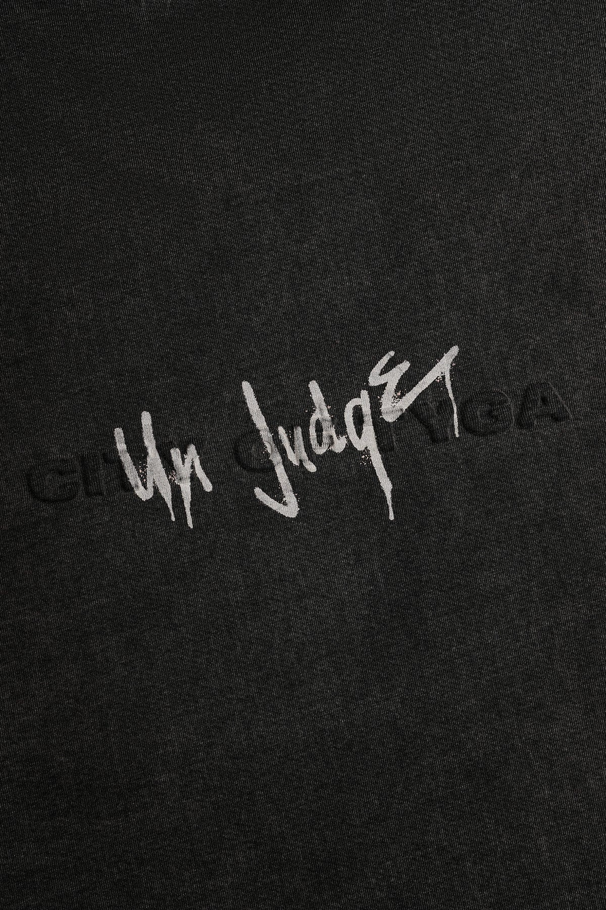 JUDGELESS T-SHIRT - BLACK