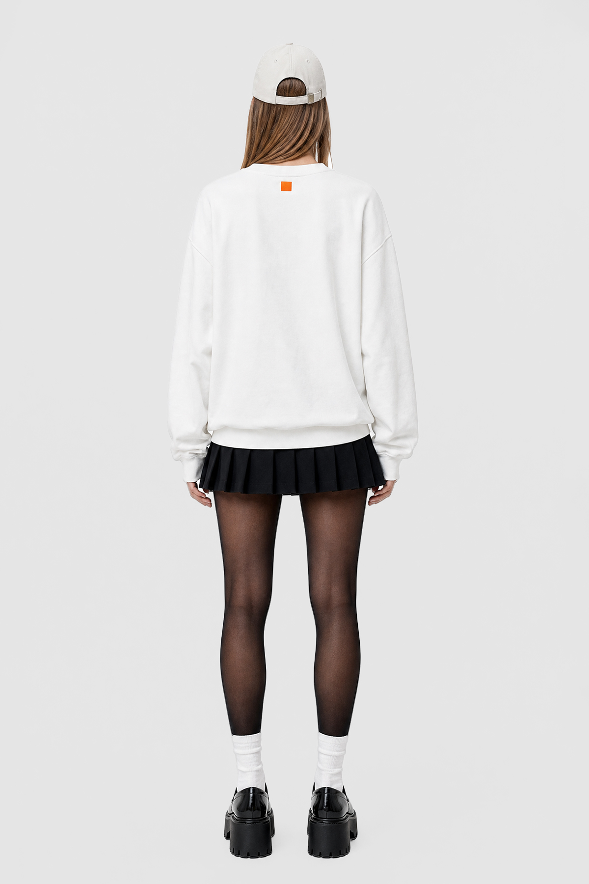 OVERCAST SWEATER - WHITE