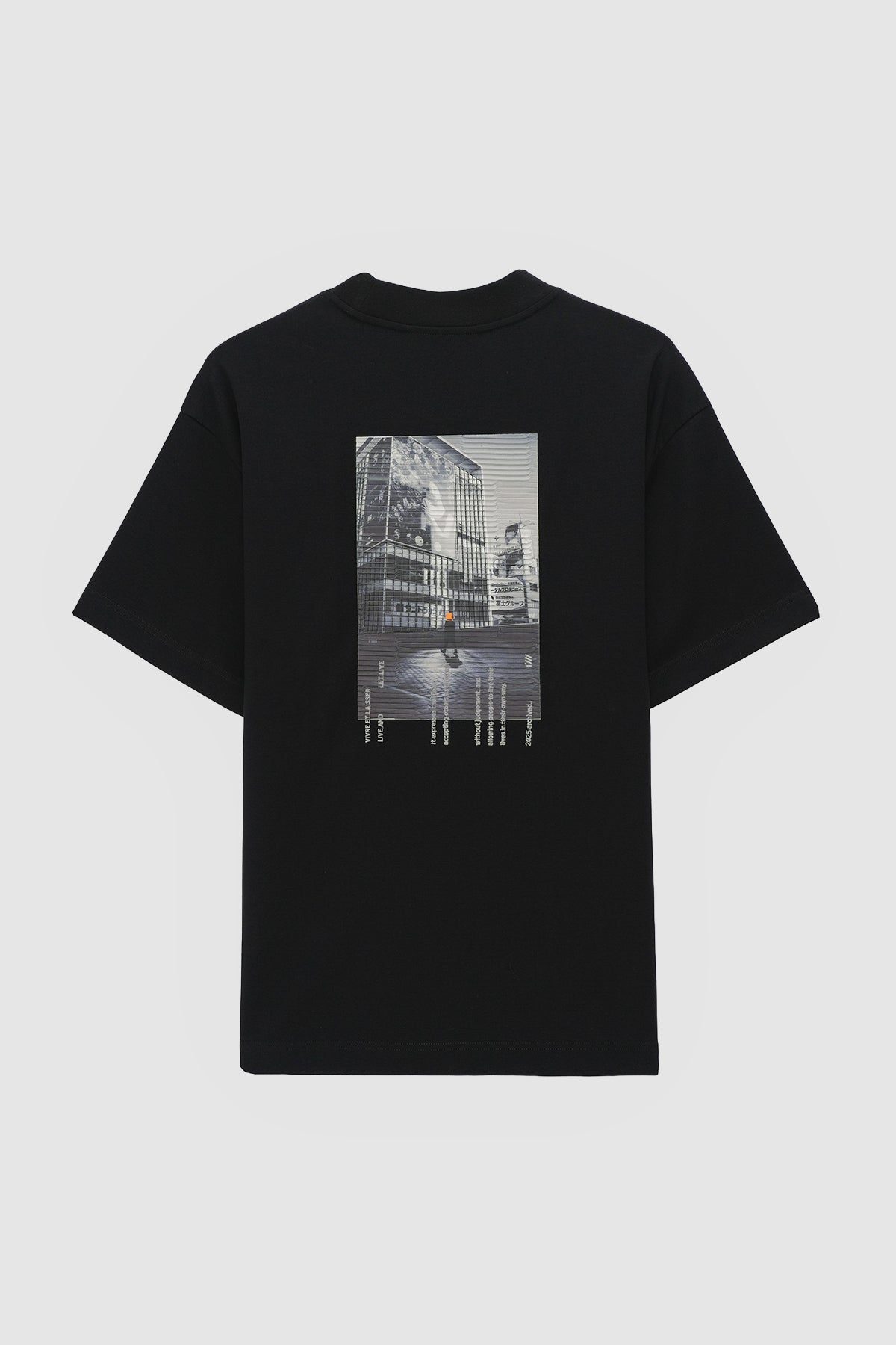 ODE TO SOLITUDE T-SHIRT - BLACK