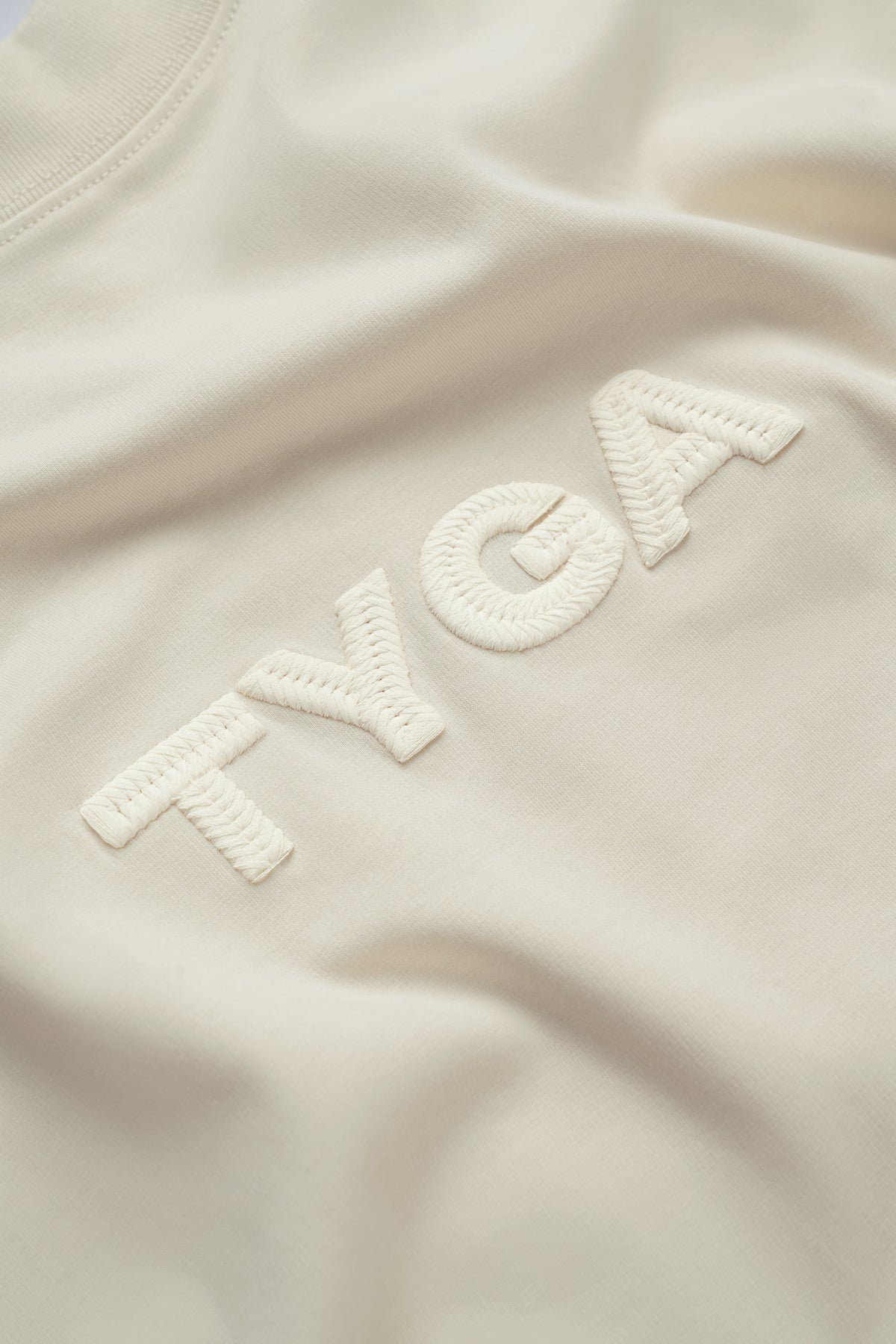 STITCHED SQUARE OVERSIZED T-SHIRT - BEIGE