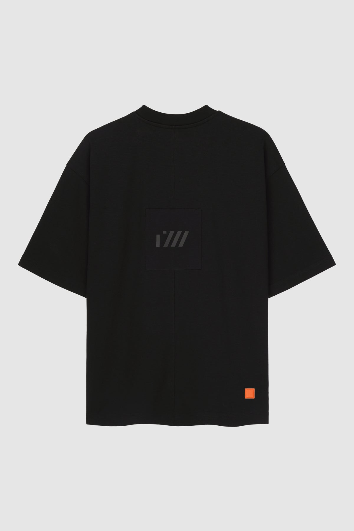 STITCHED SQUARE OVERSIZED T-SHIRT - BLACK