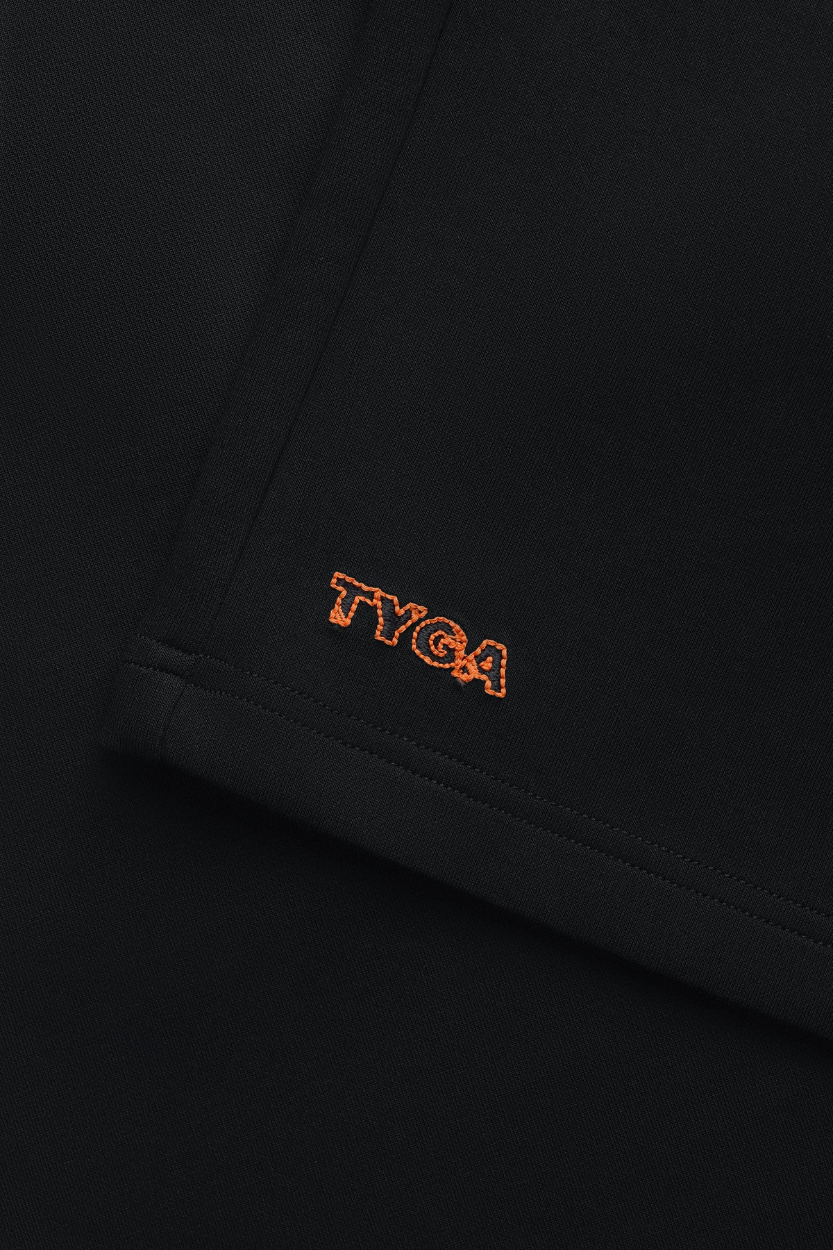 TYGA ICON RUBBER SWEATSHORT - BLACK