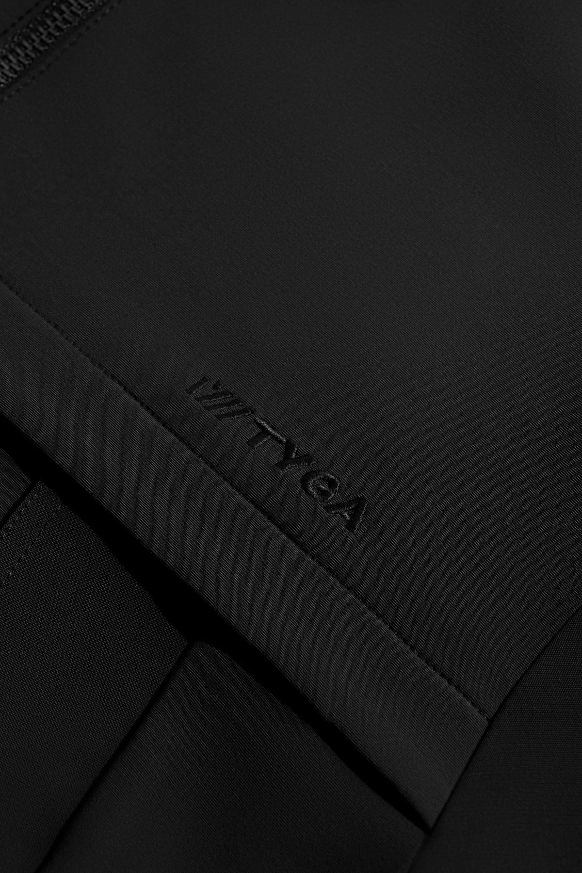 TYGA EMBROIDERY NYLON JACKET - BLACK