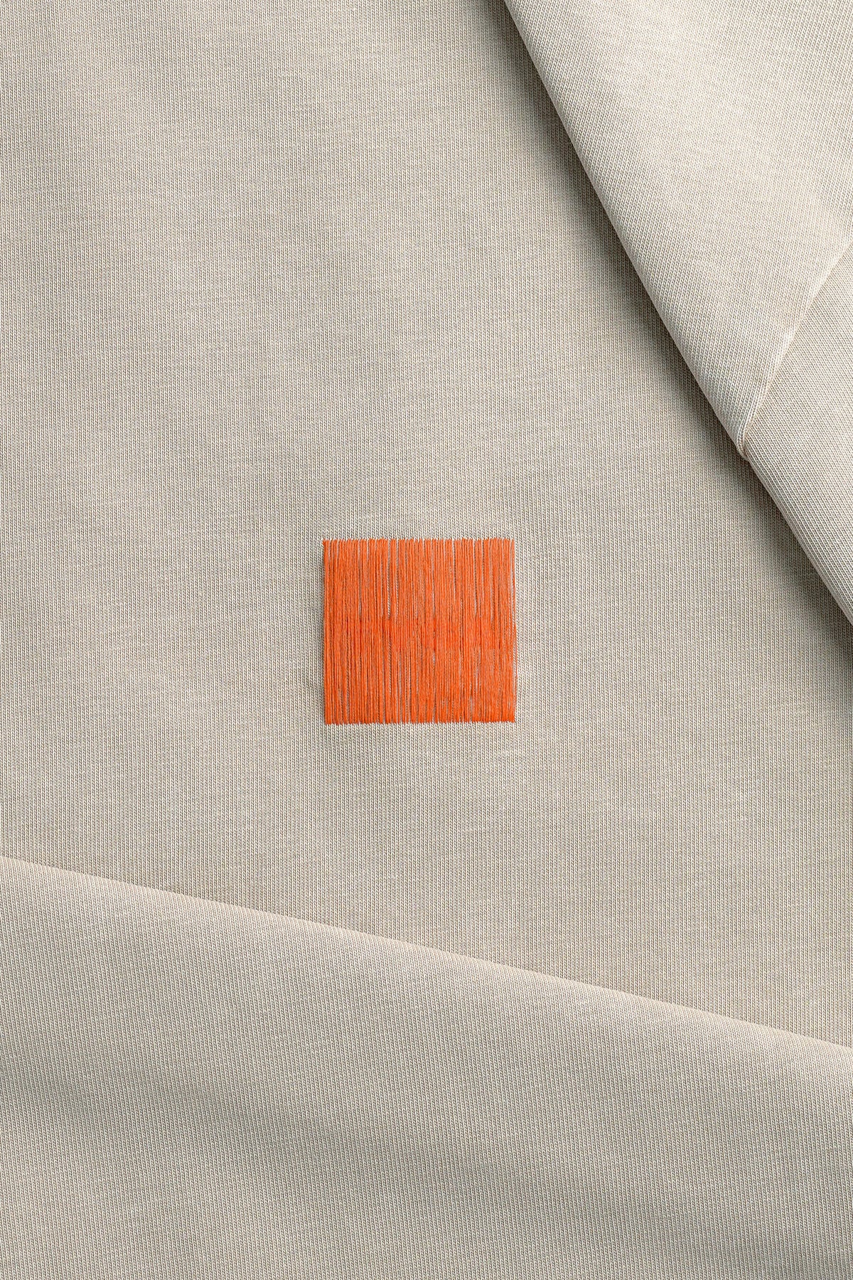 WEAVING COMMUNITY T-SHIRT - BEIGE